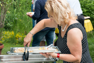 Spieß-Grillen - allen hat es geschmeckt.